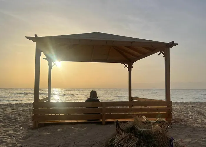 Szálloda Alkhalil Beach Camp *