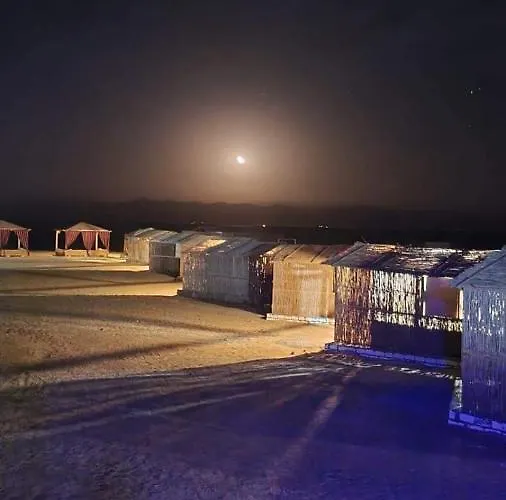 Alkhalil Beach Camp *